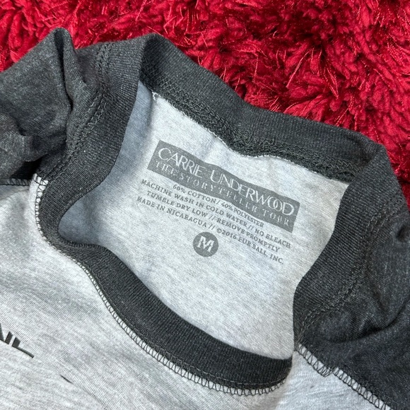 Carrie Underwood Story Teller World Tour 3/4 Sleeve Tee Grey Black Medium - Picture 4 of 6